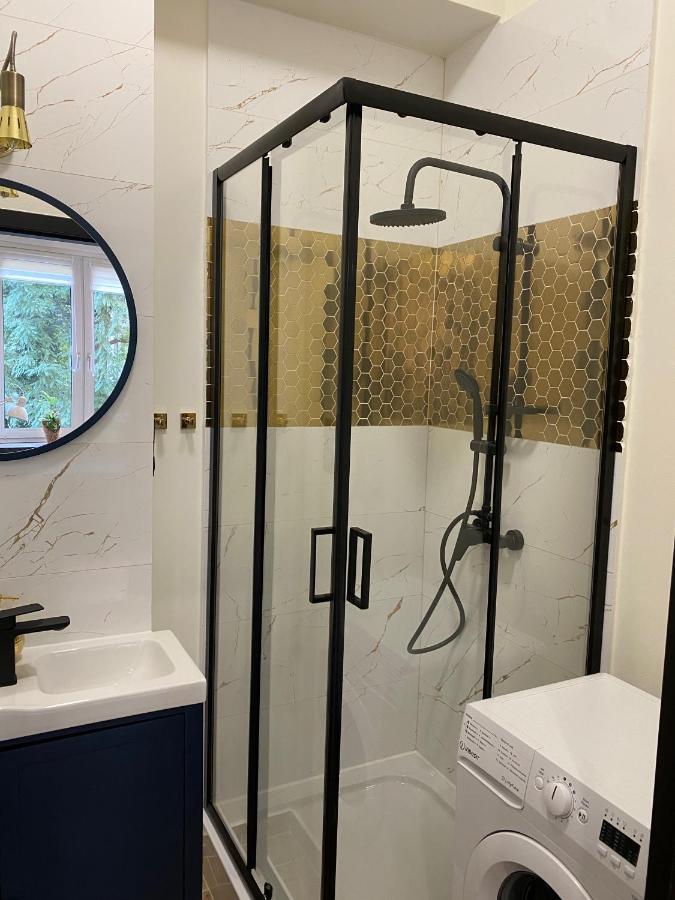 Przytulny I Nowoczesny Apartament Malgosi, 10 Min Pieszo Od Dworca I Galerii Κατοβίτσε Εξωτερικό φωτογραφία